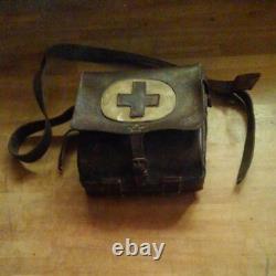 WW2 Former imperial Japanese Army Sanitary soldier leather bag 23×22×11cm