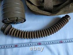 WW2 IMPERIAL JAPANESE ARMY SOLDIER and civilian Original Gas Mask and Bag-e0829