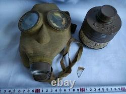 WW2 IMPERIAL JAPANESE ARMY SOLDIER and civilian Original Gas Mask and Tank-d0609
