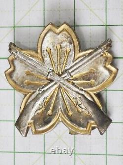 WWII Japanese Imperial Army Rifle Type1 Emblem Badge Vintage