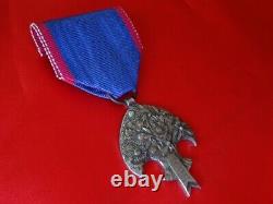WWII Japanese Manchukuo Last Emperor 1935 Imperial Visit to Japan Medal Badge JP