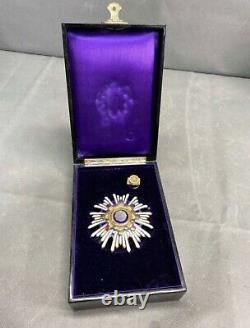 Worldwar2 imperial japanese 4th class of the Order of the Sacred Treasure